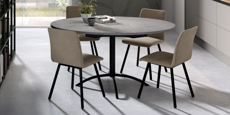Ensemble table Laser and chairs Pisa